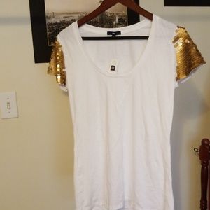 Gap Sequined sleeve tshirt